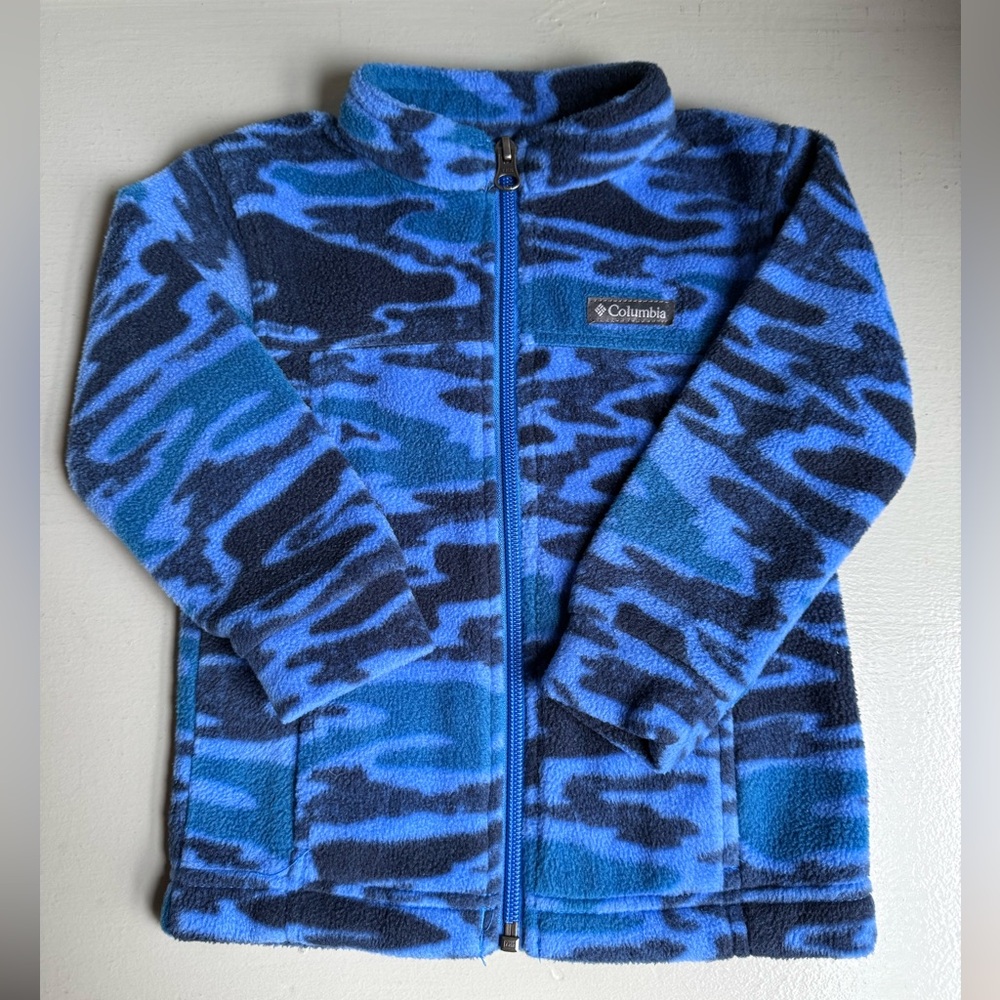 Columbia | Blue Camo Fleece | 18-24 months | EUC